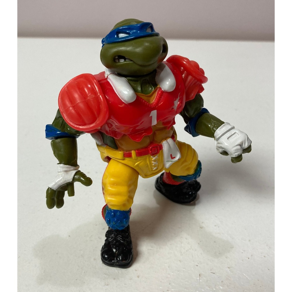 Vintage 1991 Teenage Mutant Ninja Turtles TD Tossin Leo Leonardo Football TMNT